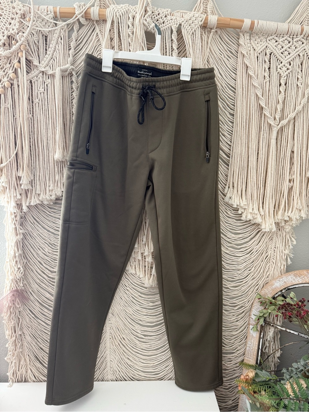 Weatherproof  Men's Olive Green Jogger Pants with Zip Pockets